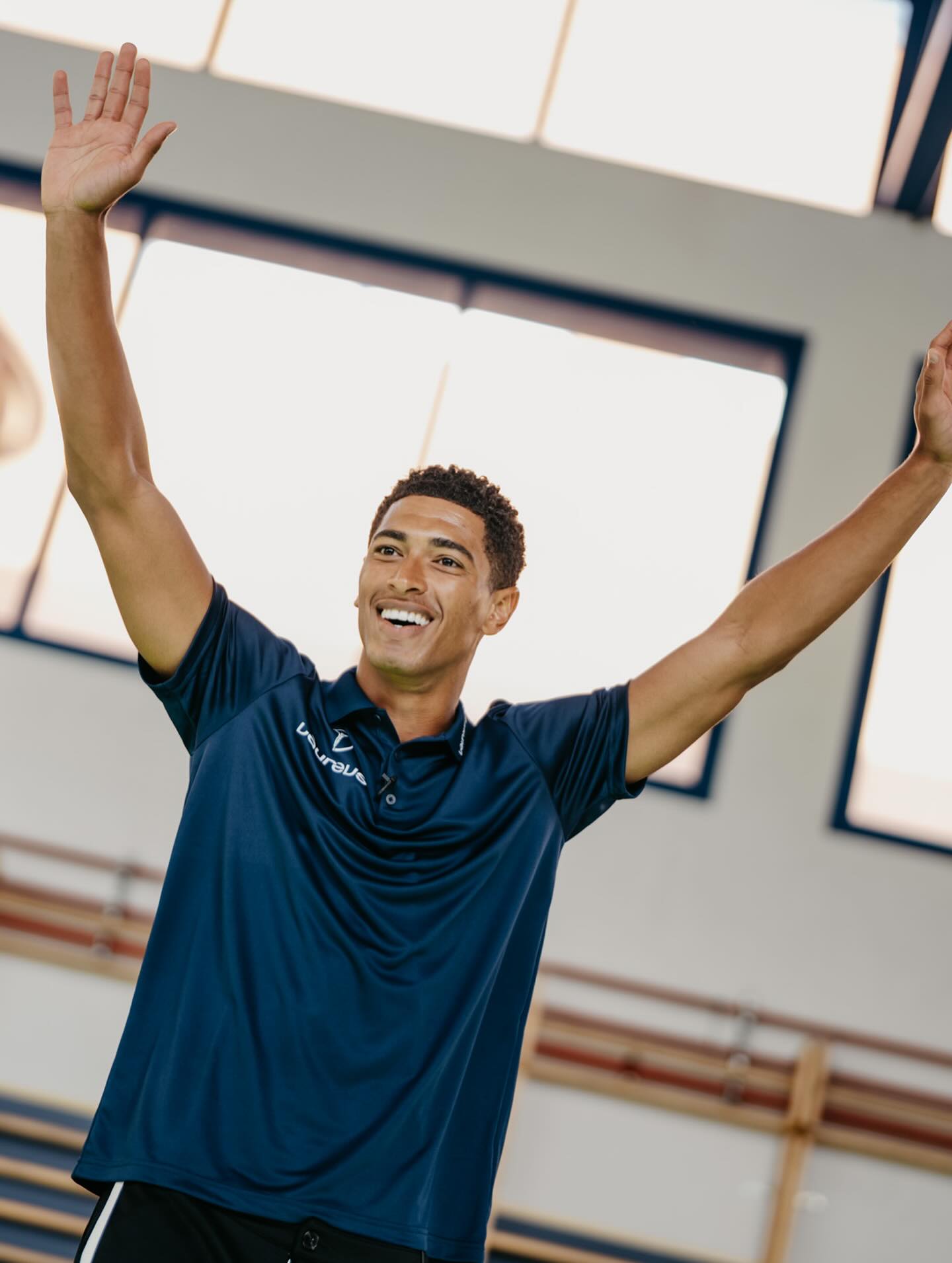 tenan, 作为大使加